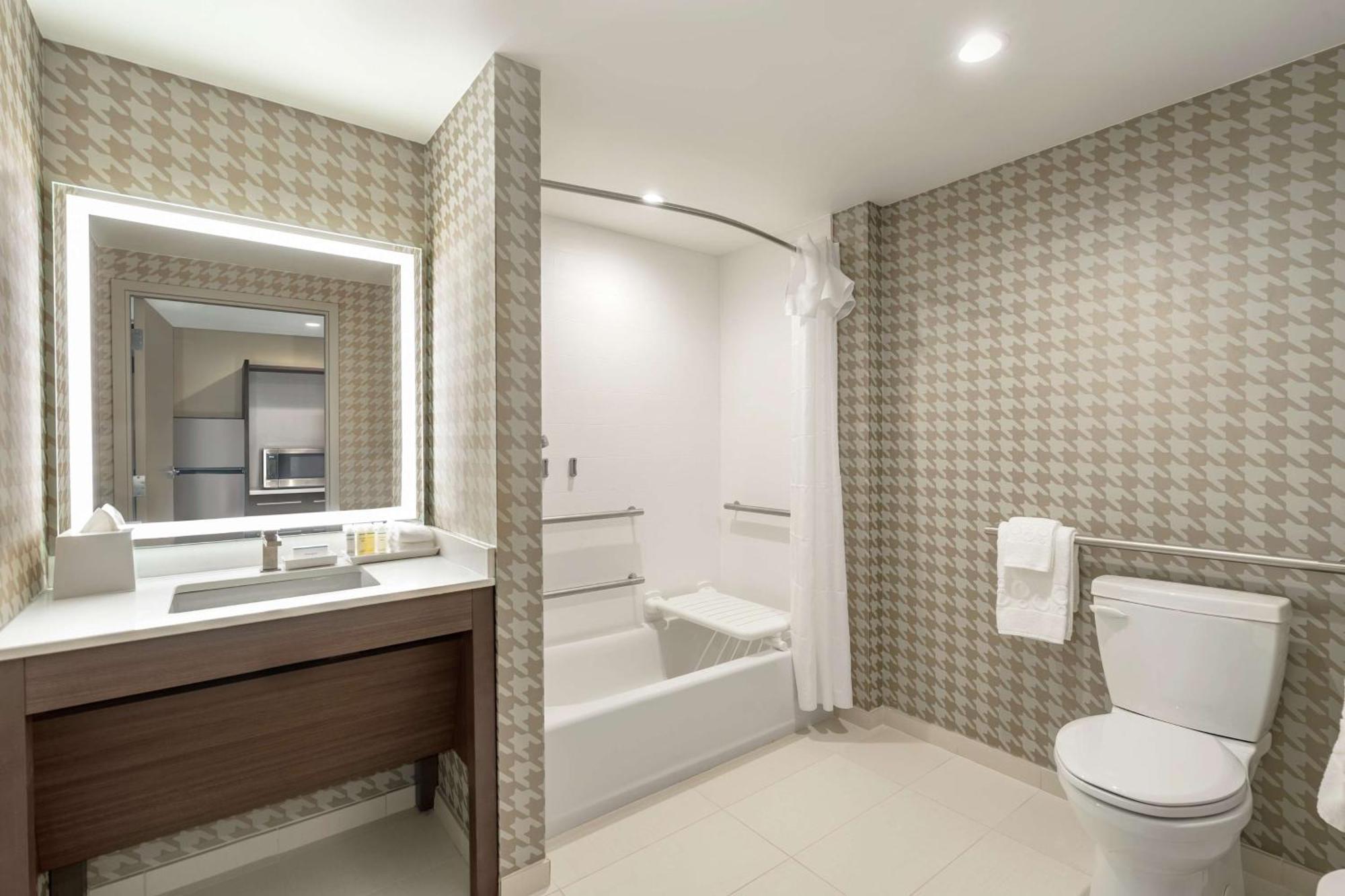 Home2 Suites By Hilton Woodland Hills Los Angeles Luaran gambar