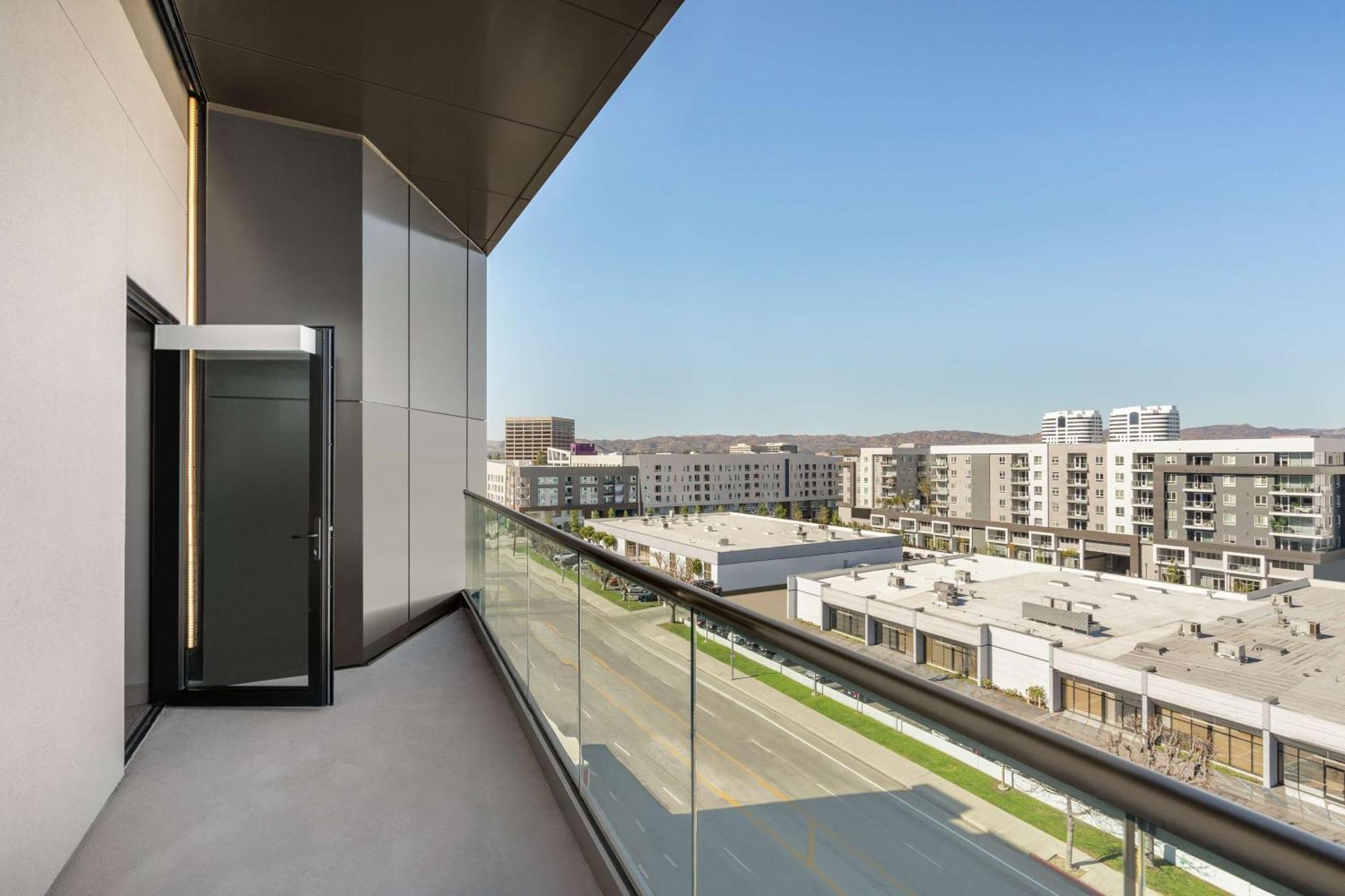 Home2 Suites By Hilton Woodland Hills Los Angeles Luaran gambar
