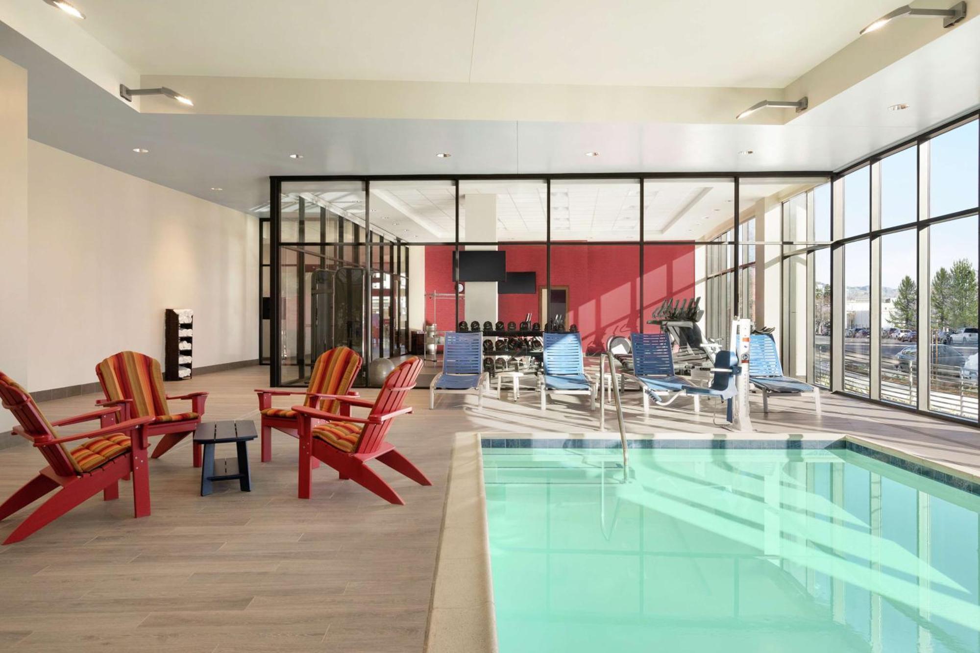 Home2 Suites By Hilton Woodland Hills Los Angeles Luaran gambar