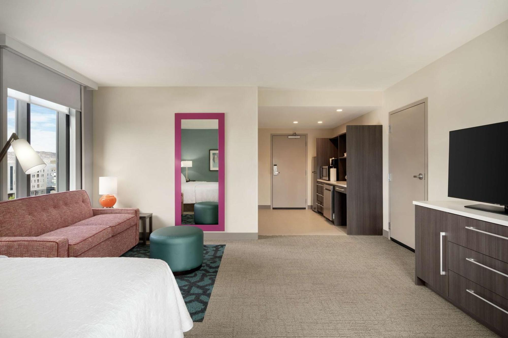 Home2 Suites By Hilton Woodland Hills Los Angeles Luaran gambar
